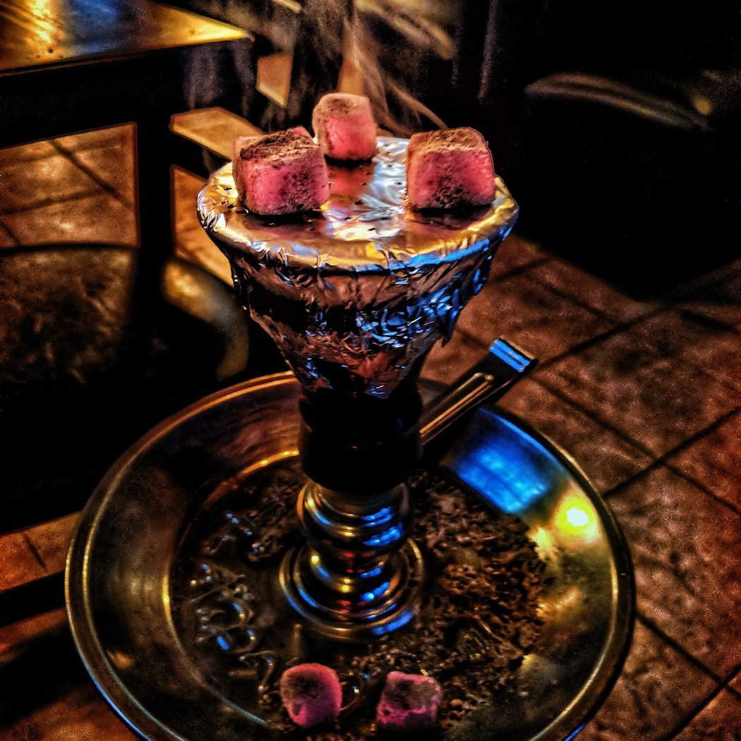 Red Mist Hookah Lounge & Cafe 4