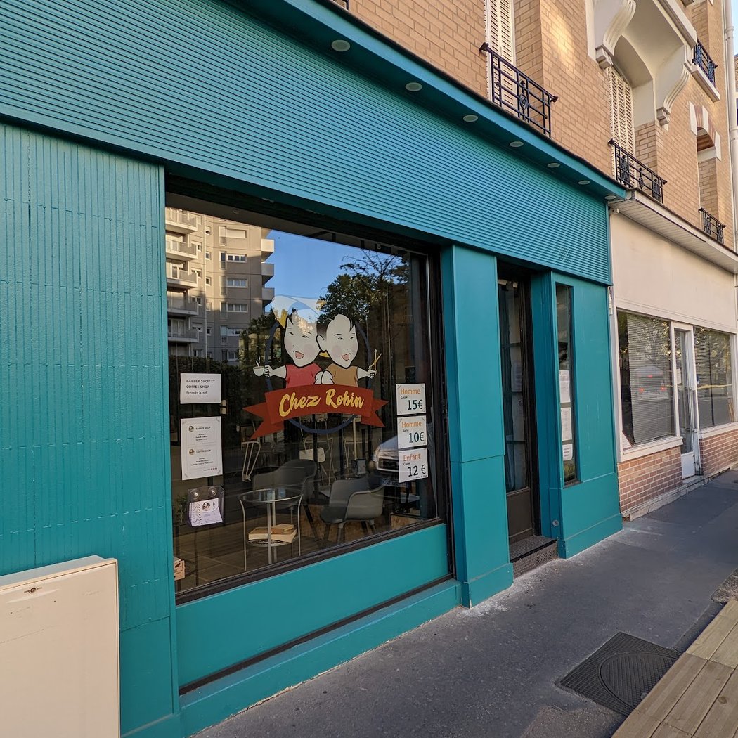 Chez Robin Barber & Coffeeshop 1
