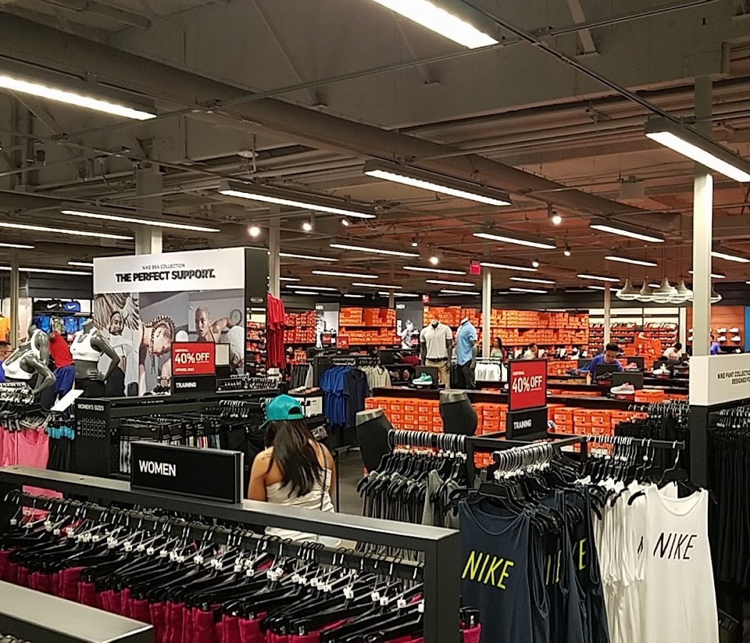 Nike Factory Store - San Jose 2