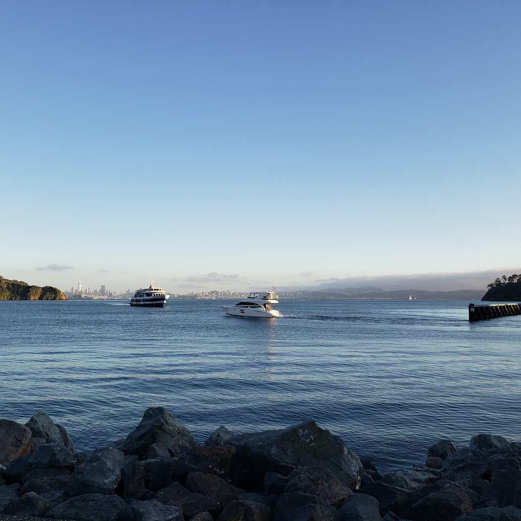 Tiburon ferry station 3