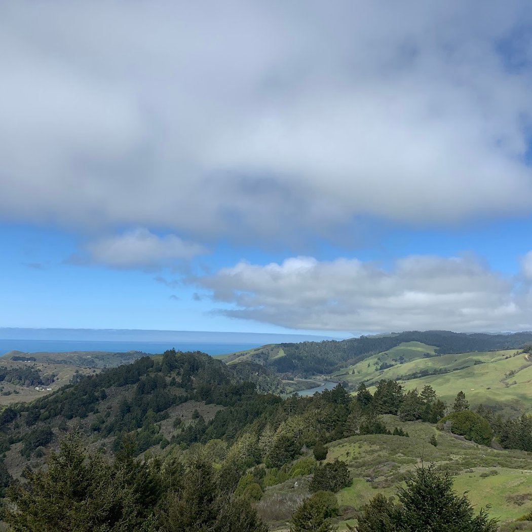 Islands in the Sky Trailhead 2