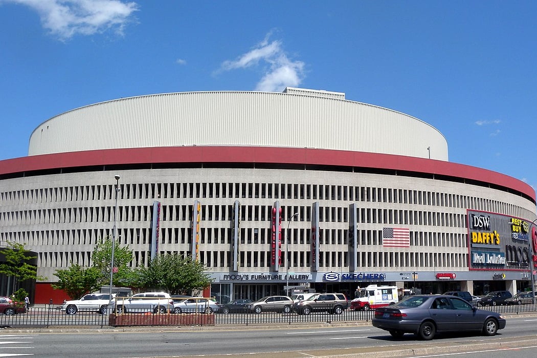 Queens Place Mall 2