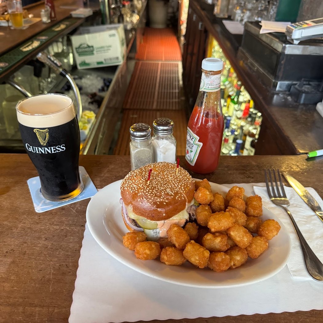 Peter McManus Cafe 4