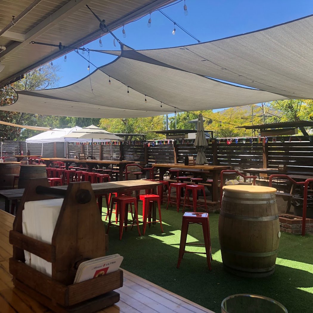 Galvan’s Eatery & Beer Garden 2