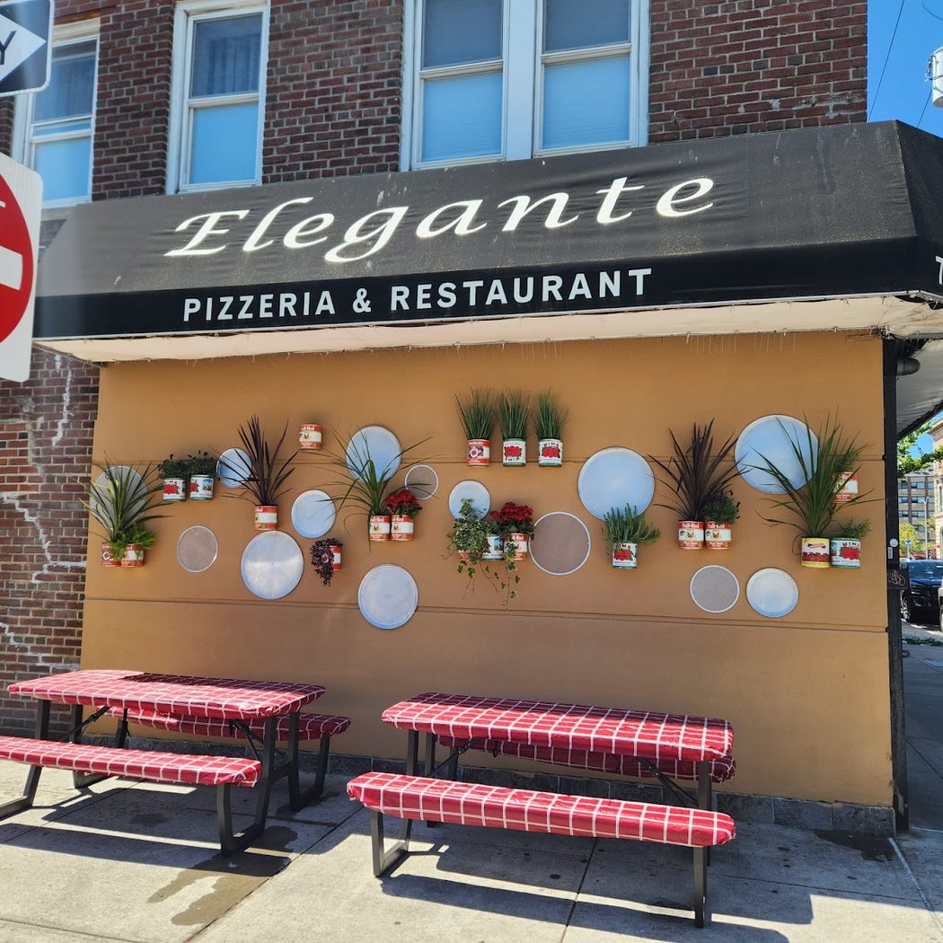 Elegante Restaurant & Pizzeria 2