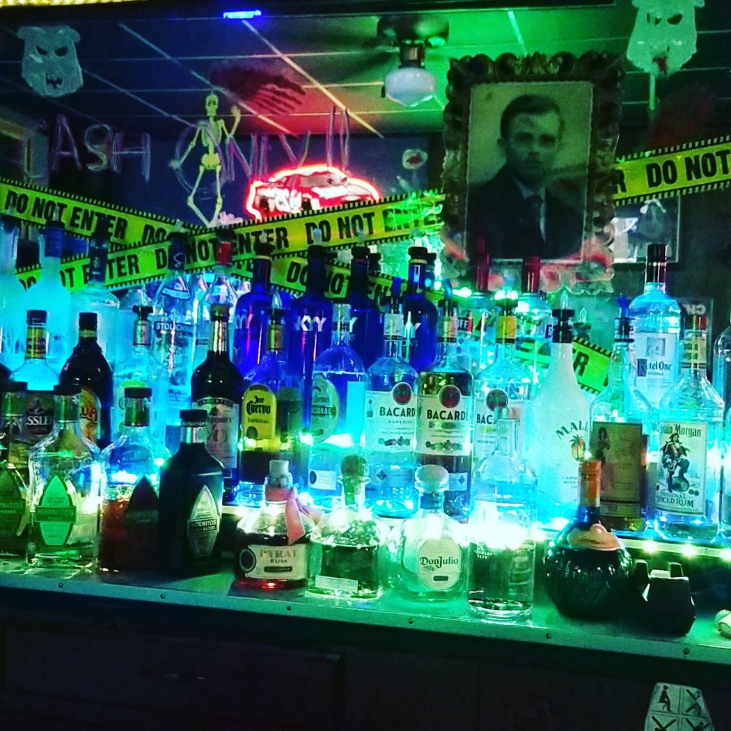 Blue Rock Lounge 1