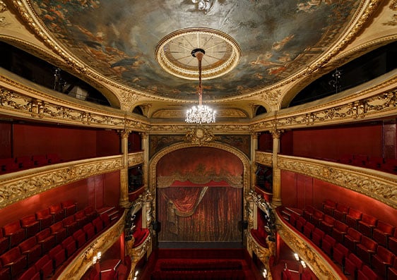 Renaissance Theatre 1