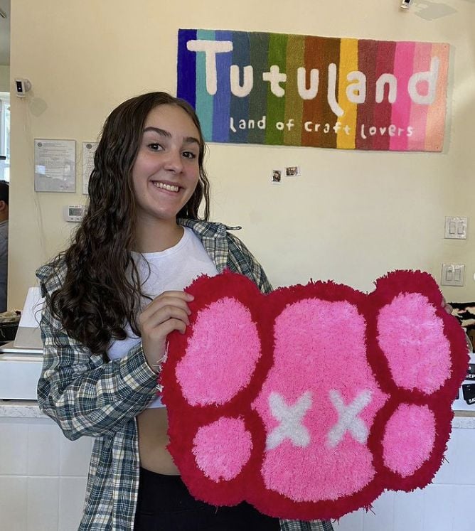 Rug Making at Tutuland