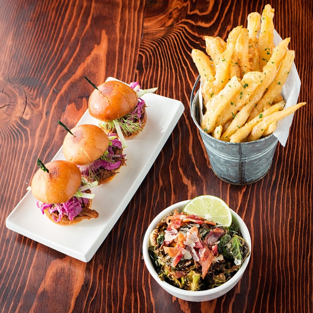 Social Kitchen & Brewery 3