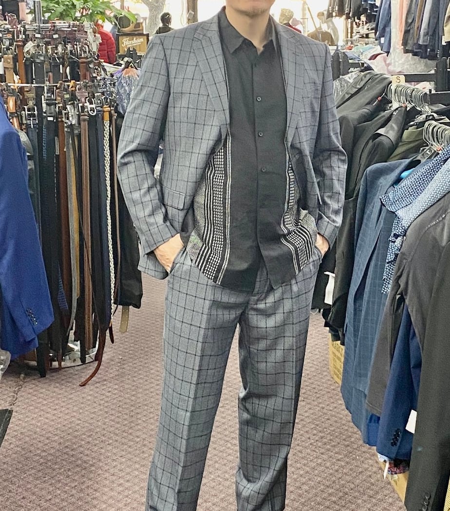 Ezzys Mens Wear 3