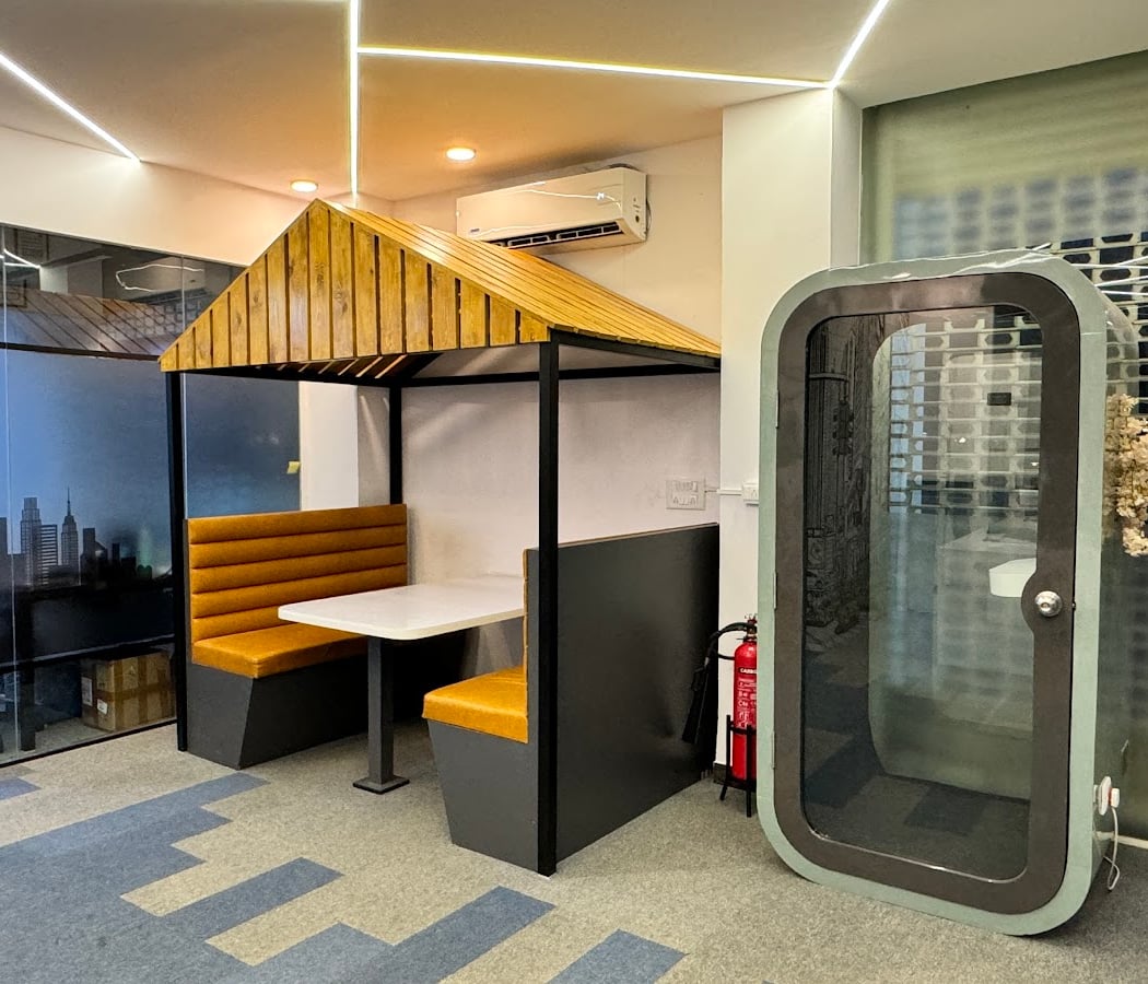 Hustle Space 1