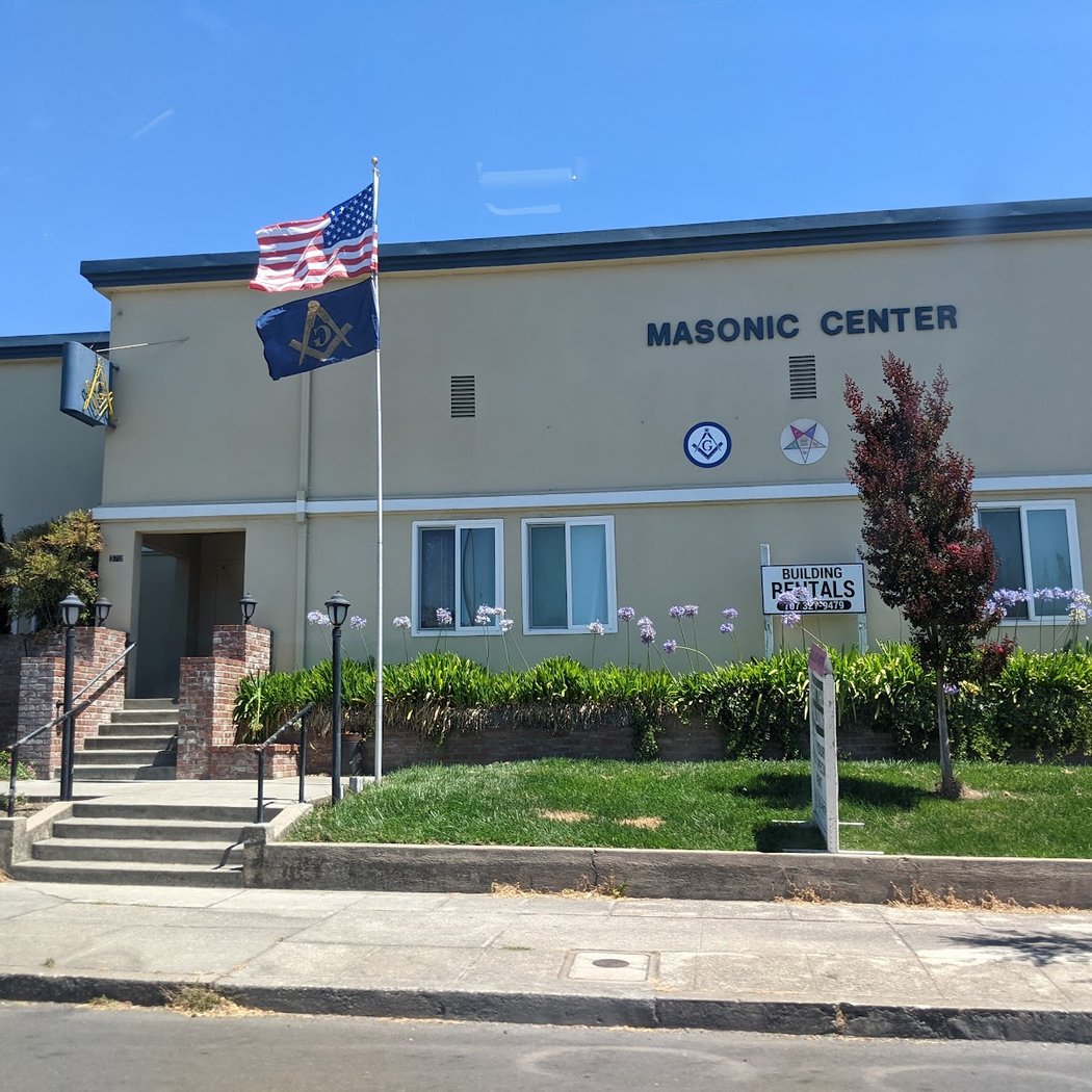 Sebastopol Masons Annual Crab Feed 2