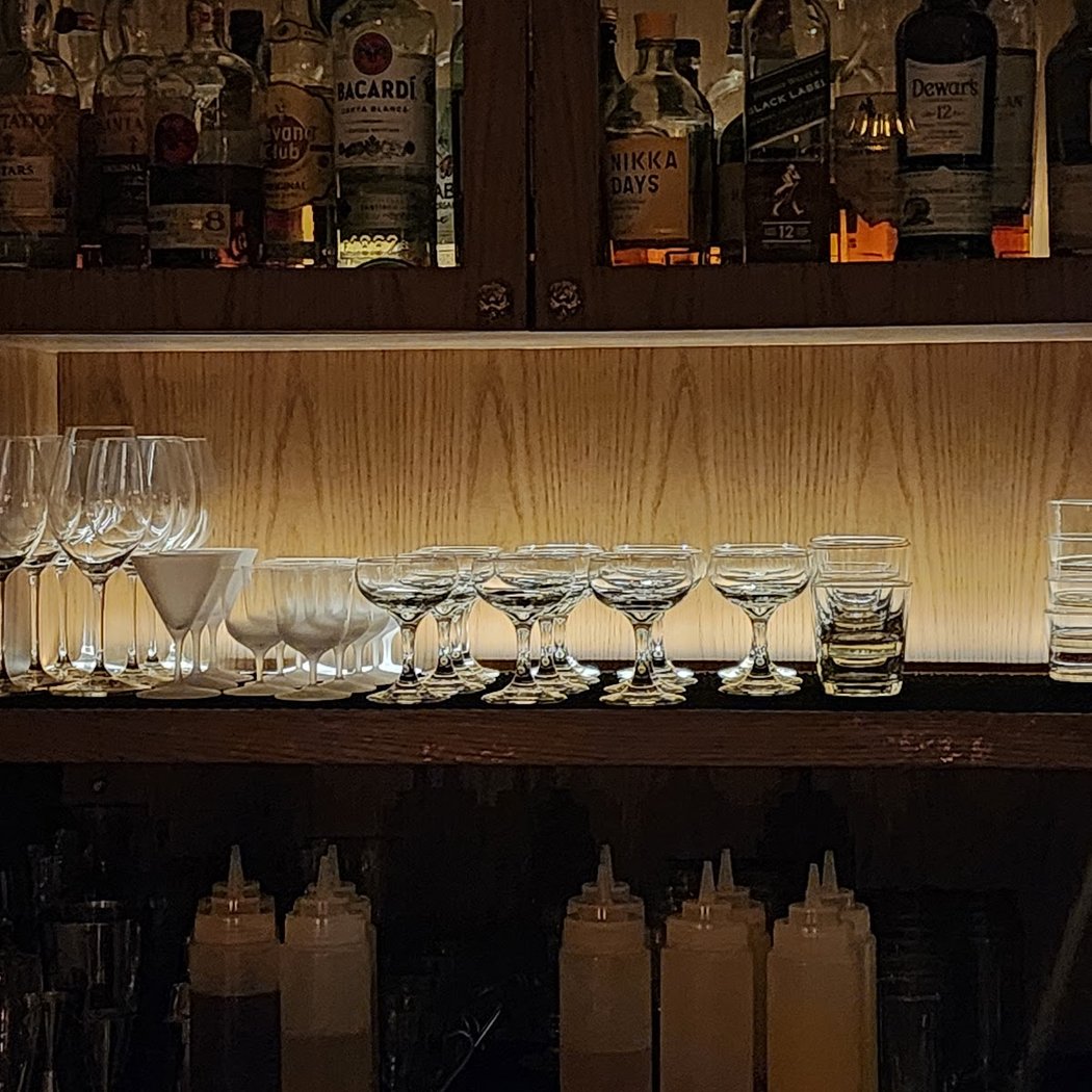 Bar Leone 2