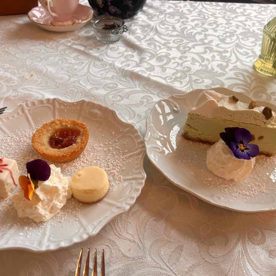 Lisa's Tea Treasures 3