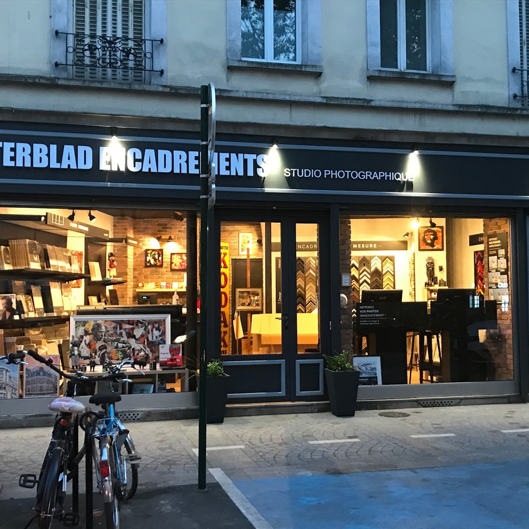 MISTERBLAD ENCADREMENTS 2