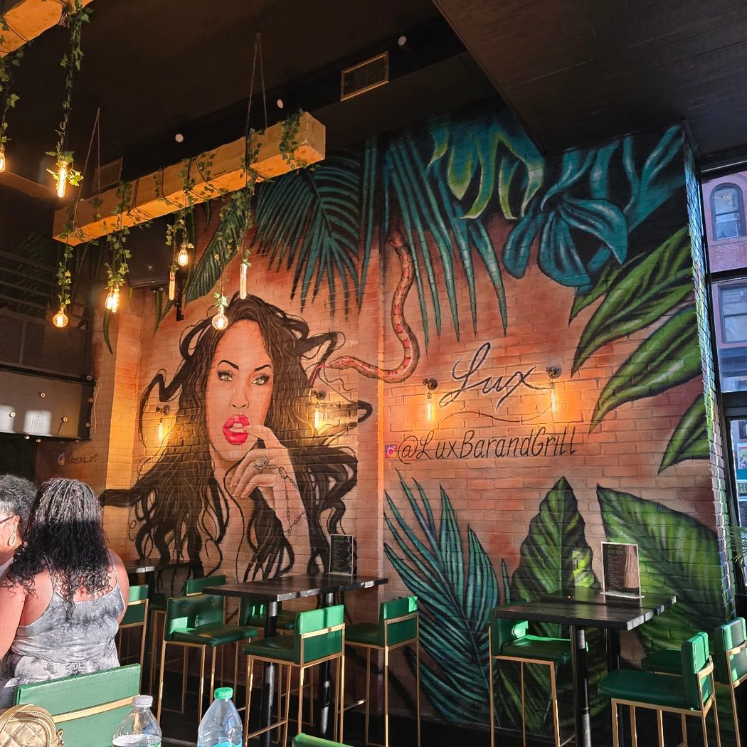 Lux Bar and Grill 2