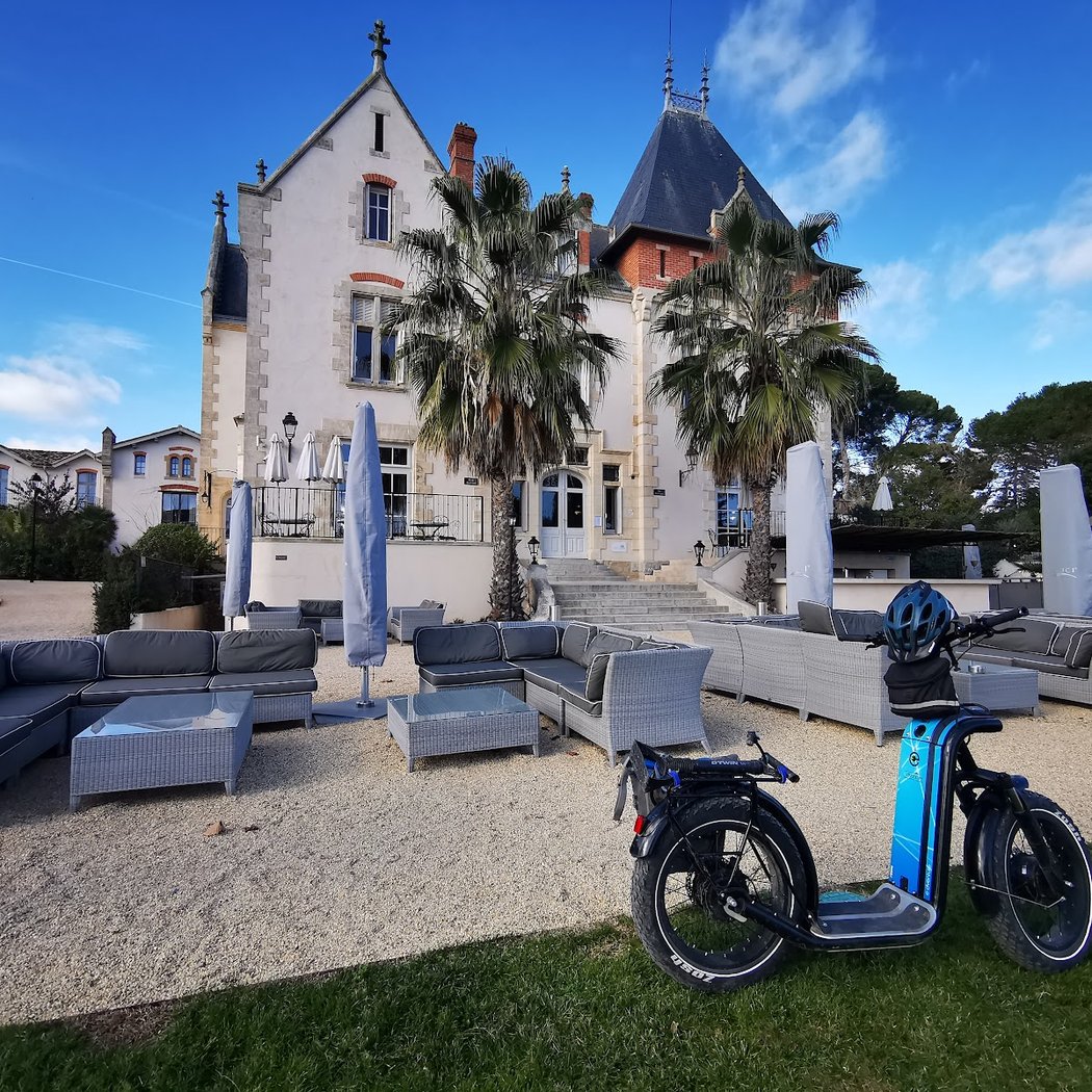Edventure Séminaire, randonnée et oeno - tourisme en trottinettes électrique tout terrain. Montpellier - Nîmes - Sommières 3