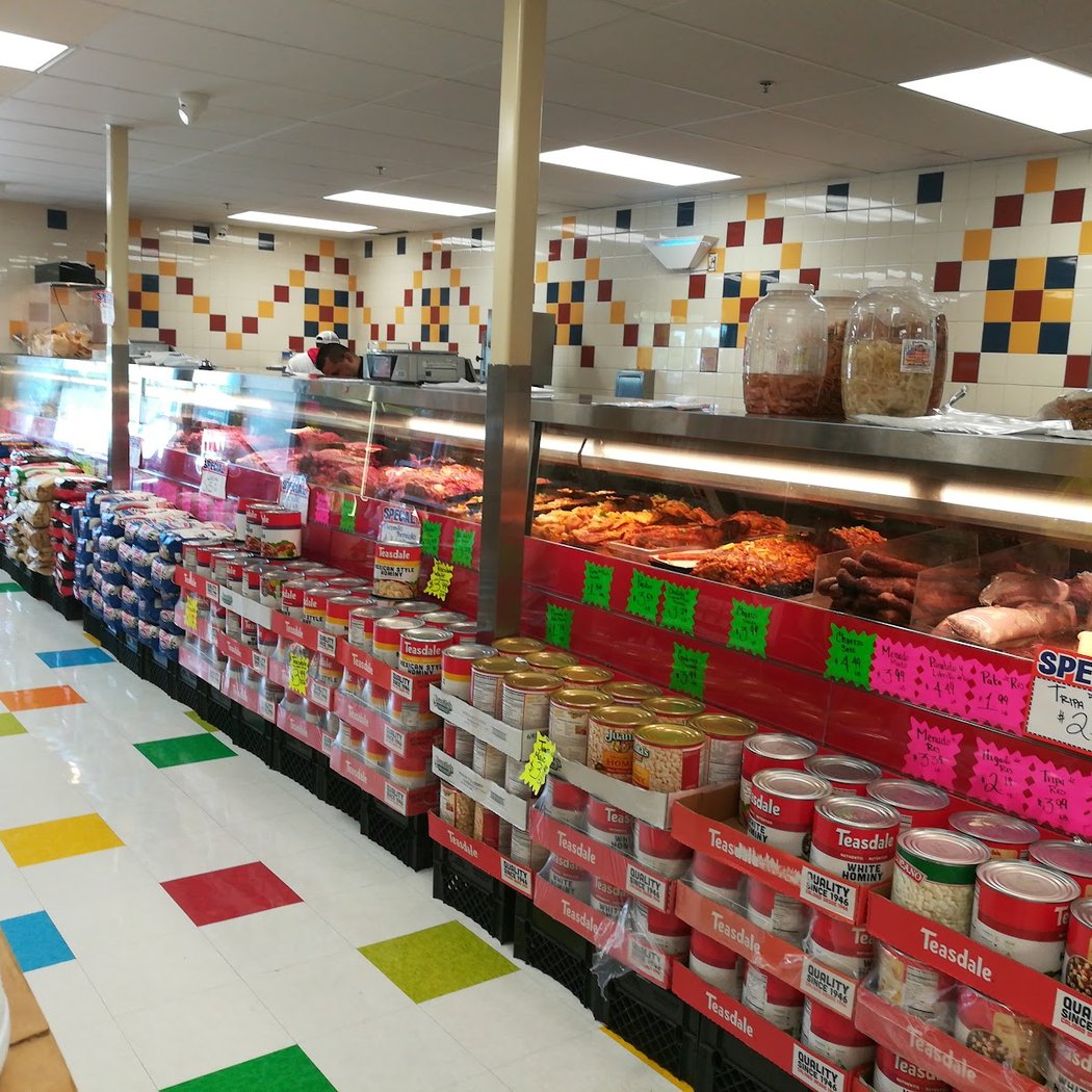 Juanita Market 2