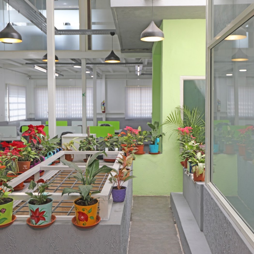 Co-Gravity Co Working Space 1