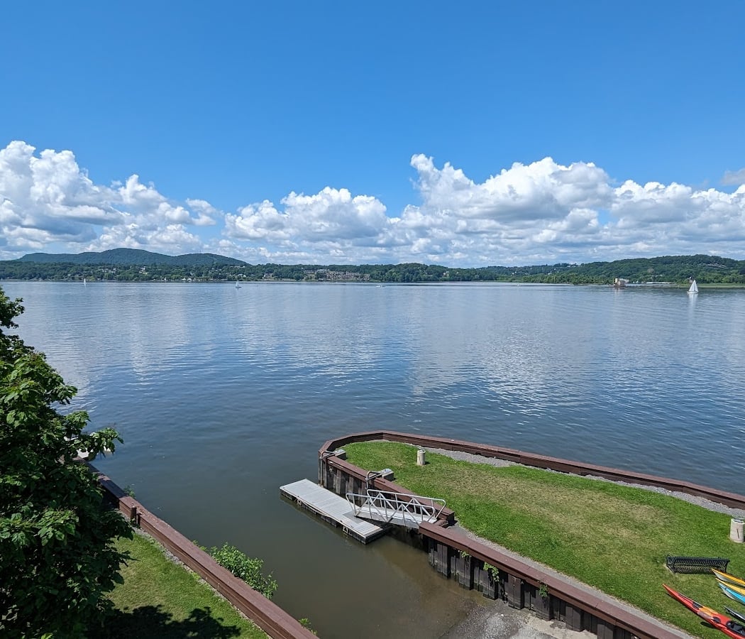 Rhinecliff Landing 3