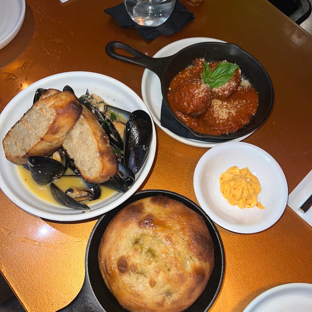 Bottomless Brunch 3