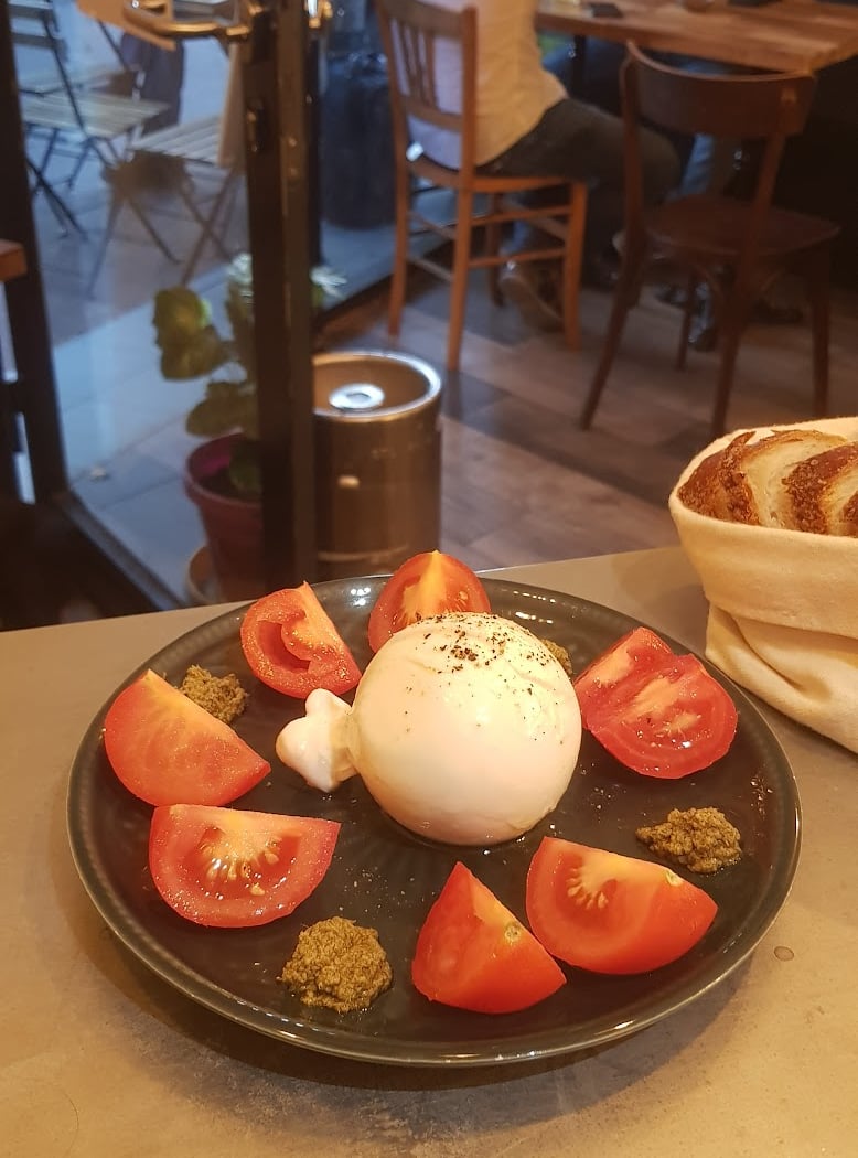 Le Local Mini Brasserie 4