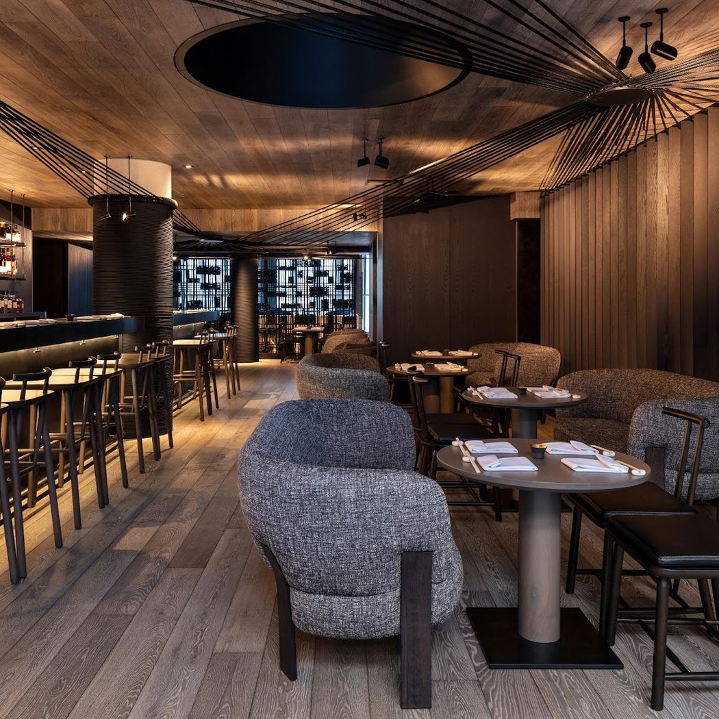 8 at The Londoner 2