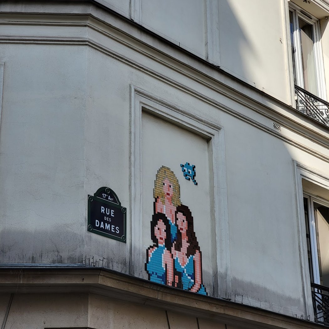 Rue des Dames 5