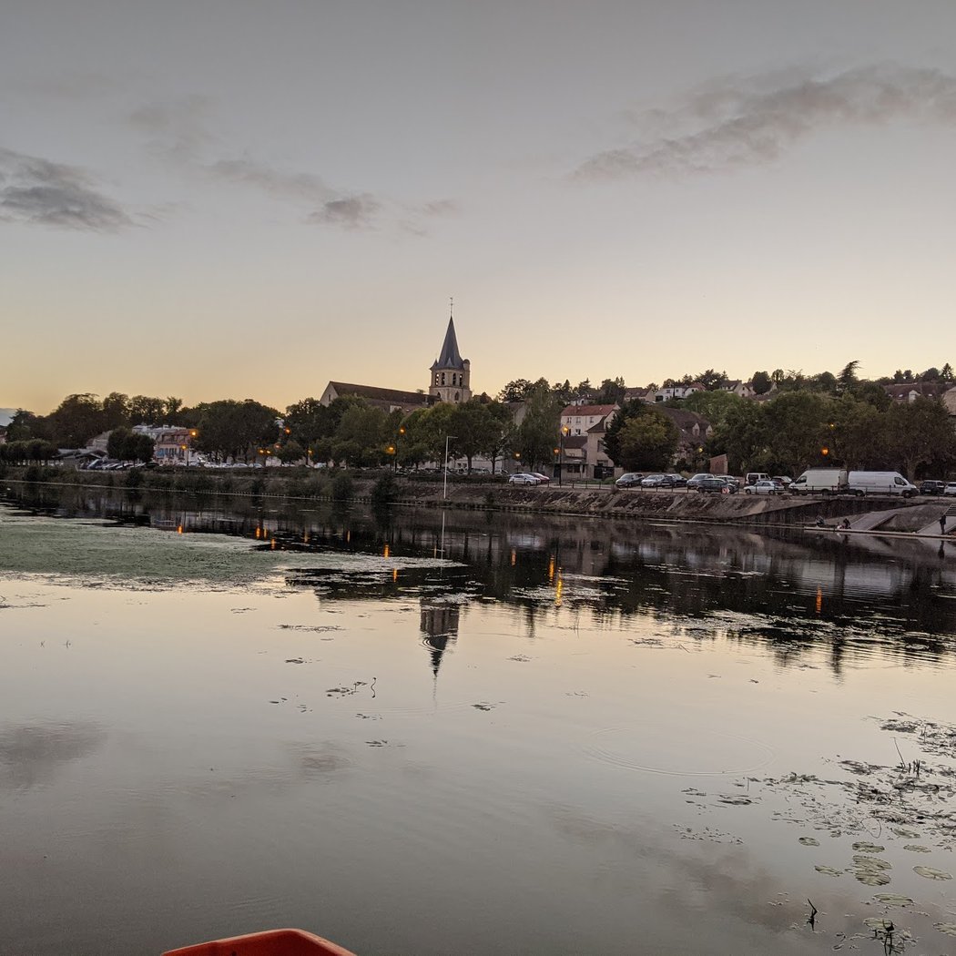 Cercle d'aviron du Confluent 3