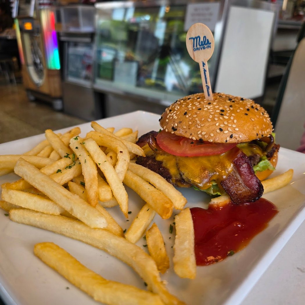 Mel's Drive-In 1