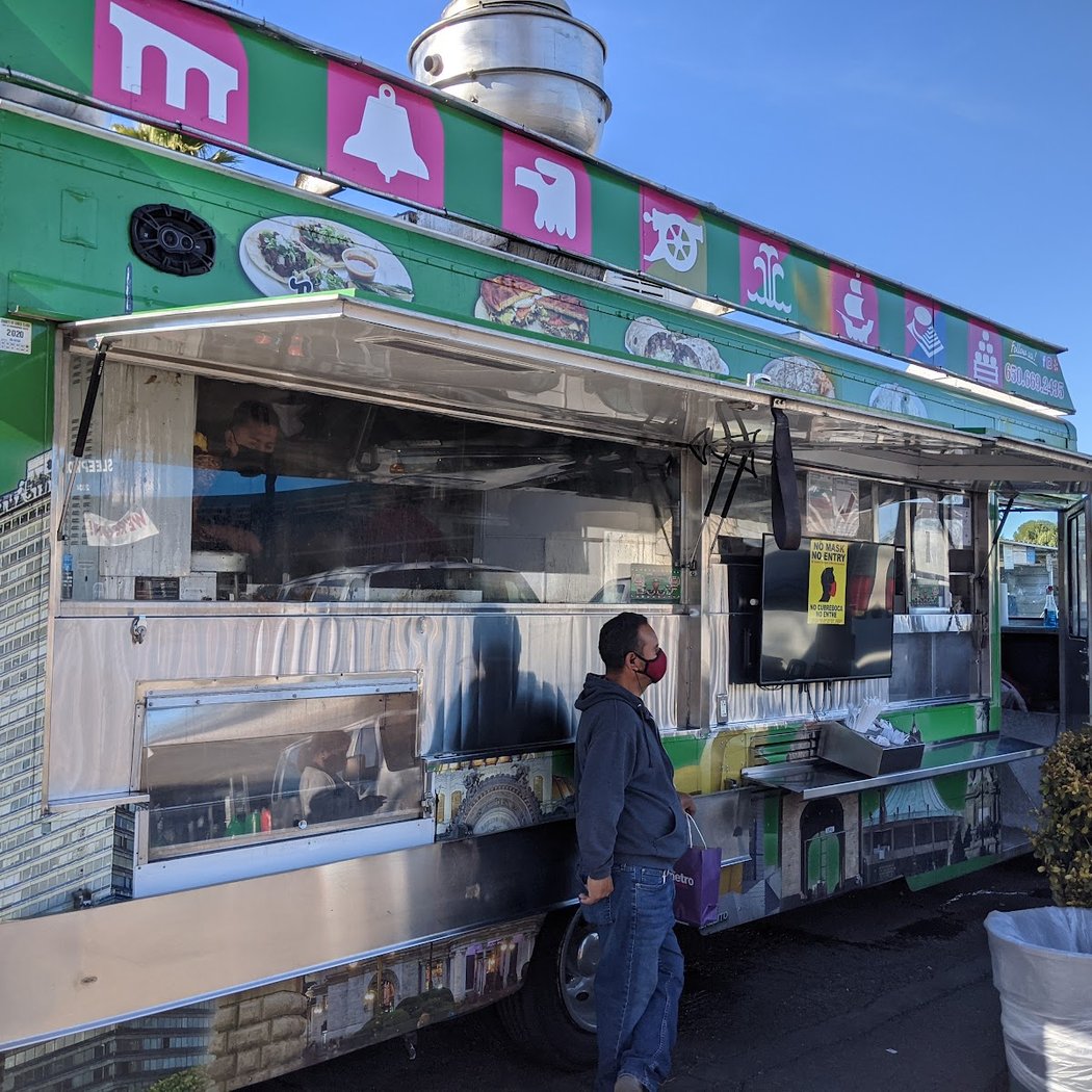 Super Tacos El Conrro Food Truck 2