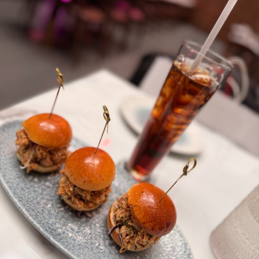 BONSAII Tapas & Wine Bar 3