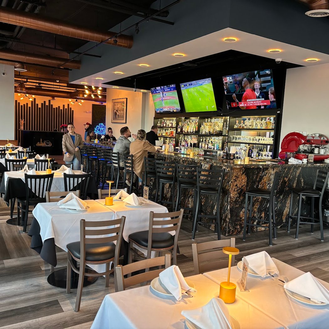 Taverna on the Hudson 2