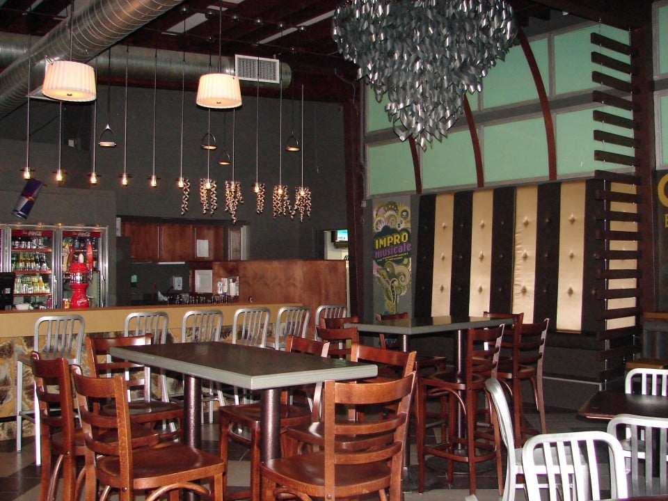 Cafe Bistro Chasse Galerie 2