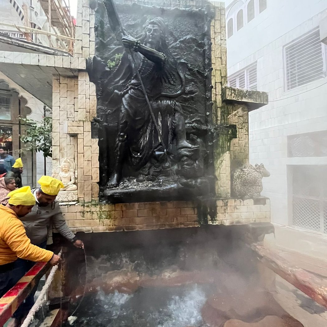 Hot Water Spring 3