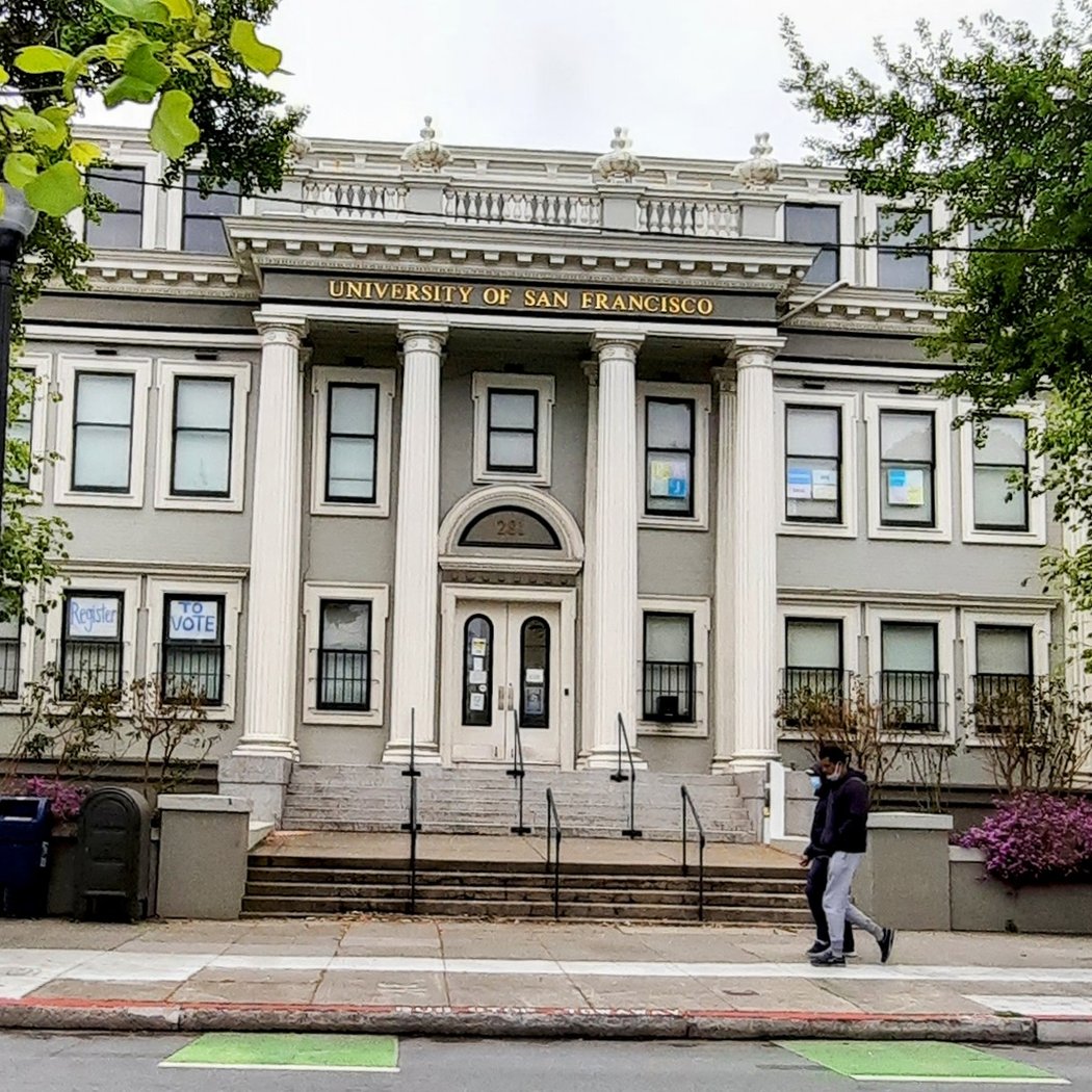 University of San Francisco Presentation Theater 2