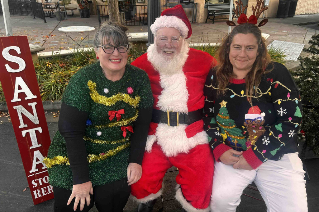Cotati Shop & Stroll 1