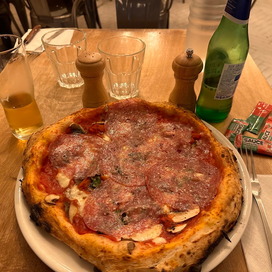 Pizza Rossi La vera pizza napoletana 3