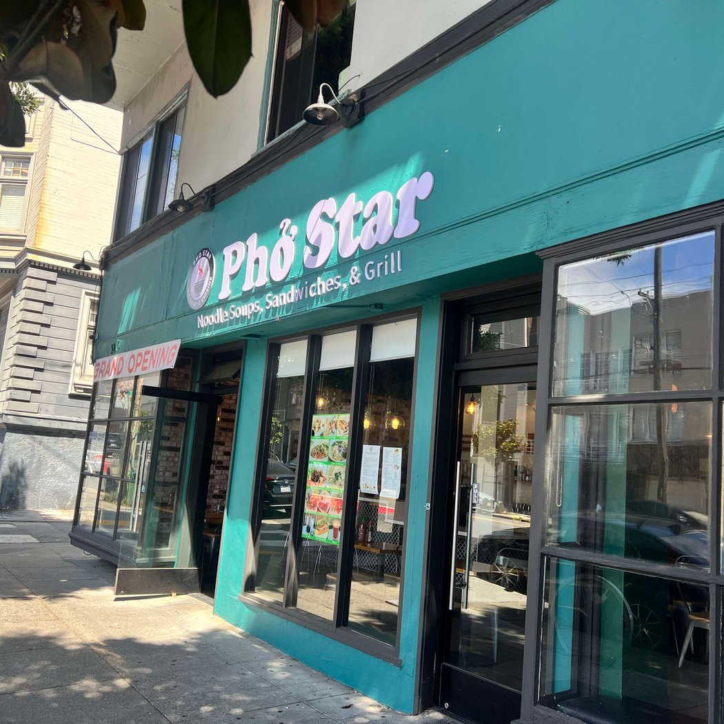 Pho Star 3