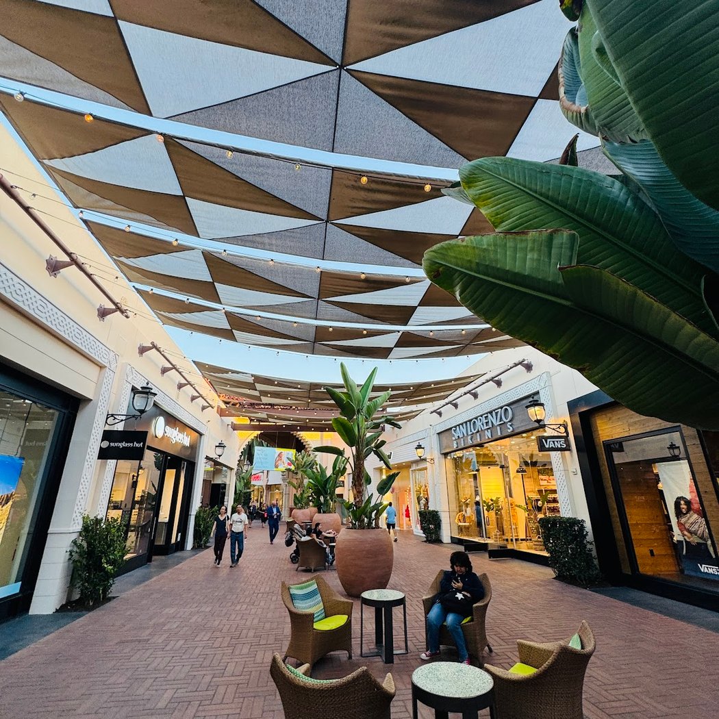 Irvine Spectrum Center 3