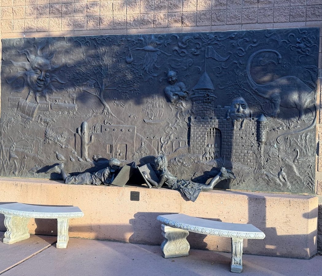 Sierra Vista Public Library 3