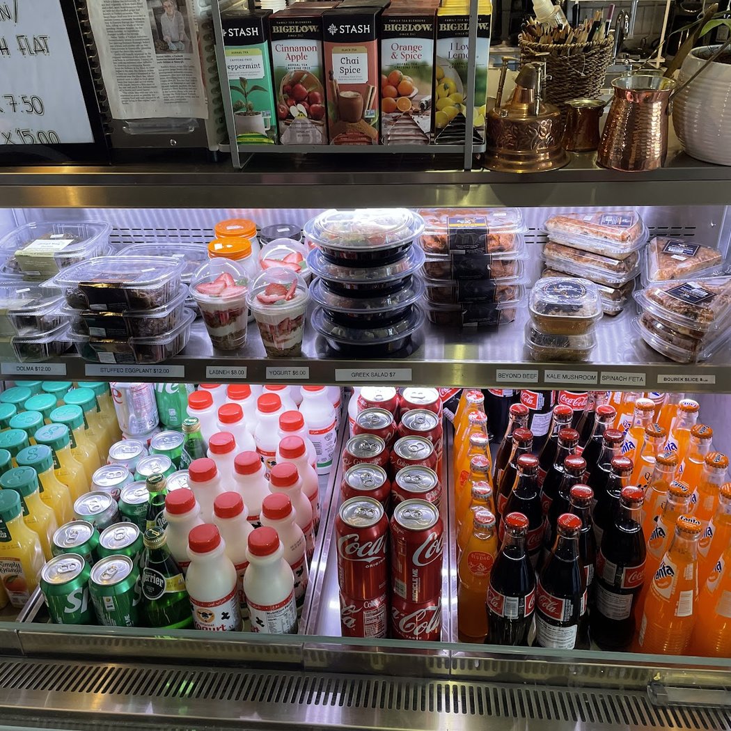 Simurgh Bakery & Cafe 3
