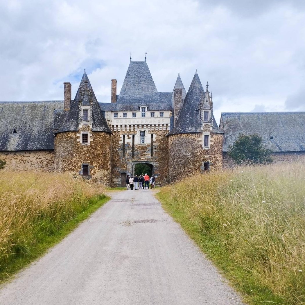 Château de la Motte-Glain 1