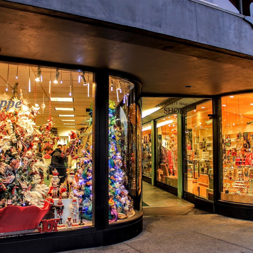 The Holiday Shoppe 2