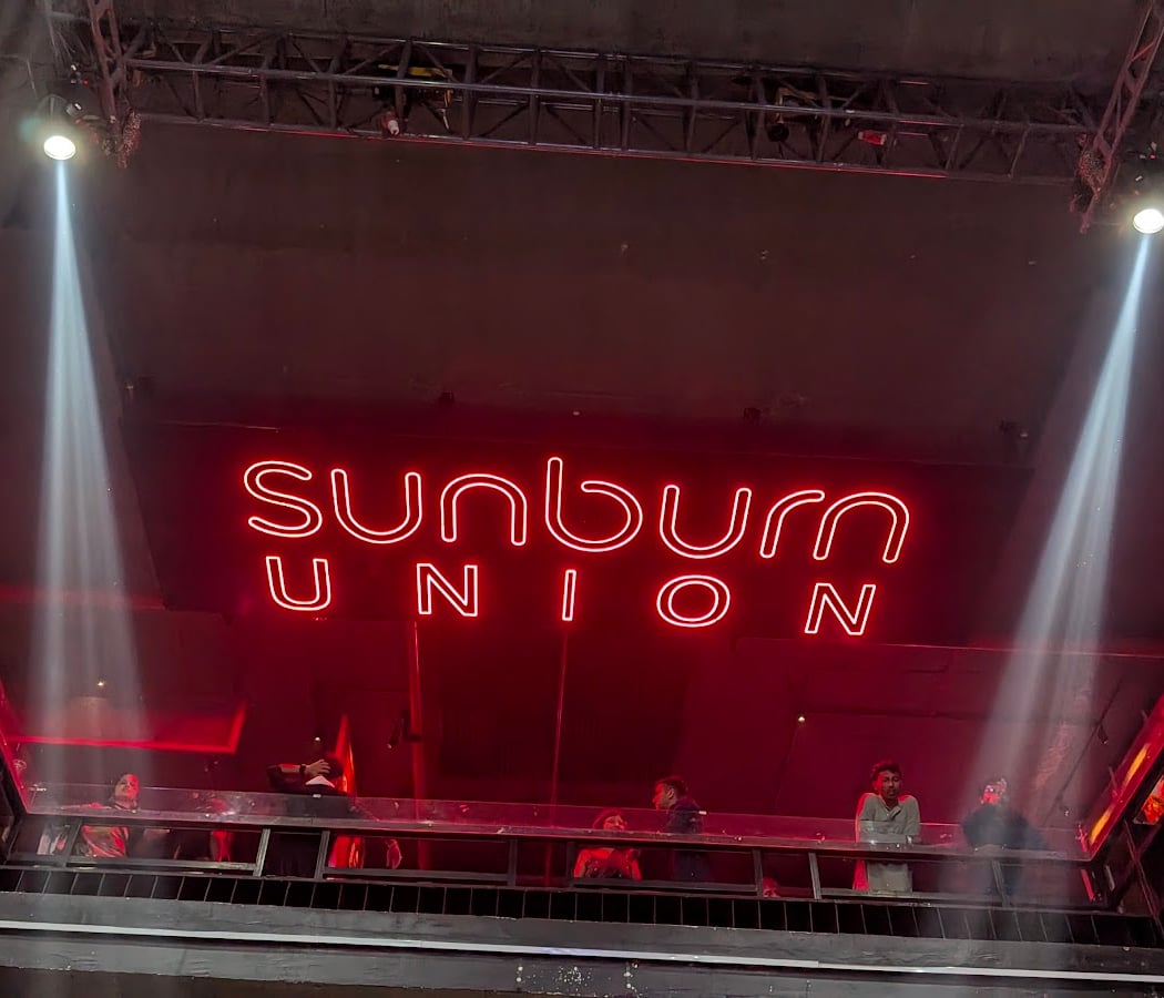 Steve Levi Live at Sunburn Union 4