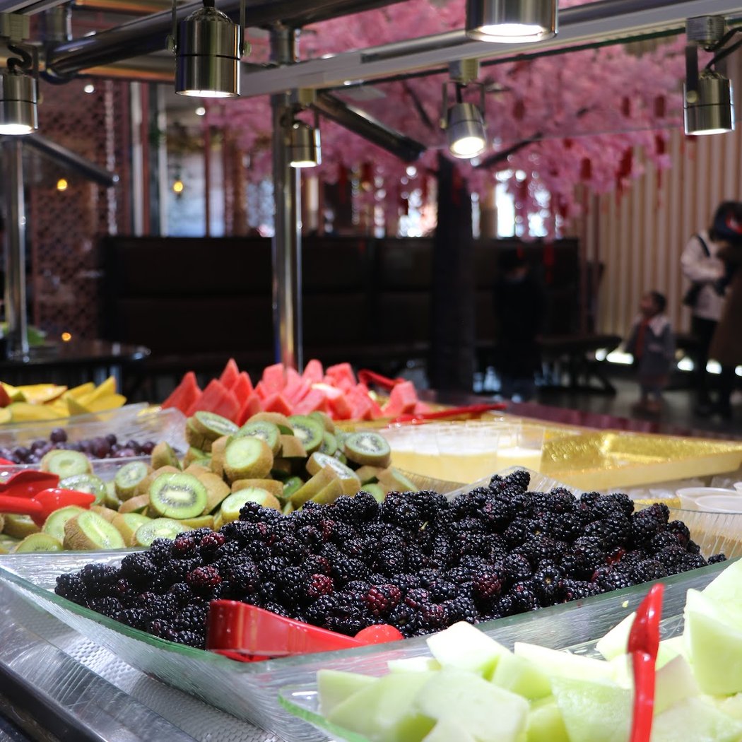 Umi Premium Sushi & Seafood Buffet 3