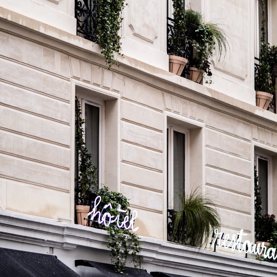 Le Pigalle 2