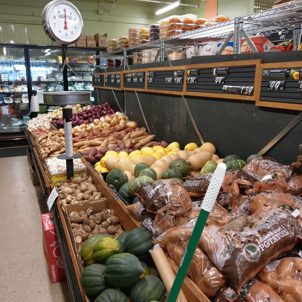 Dean's Produce 3