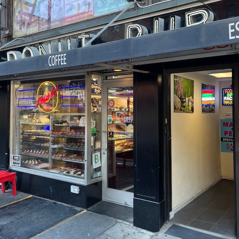 The Donut Pub 3