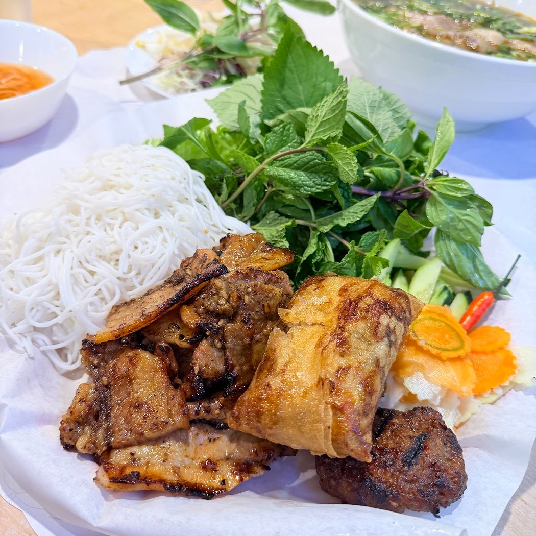 Pho Thin Hanoi Vietnamese Restaurant 3
